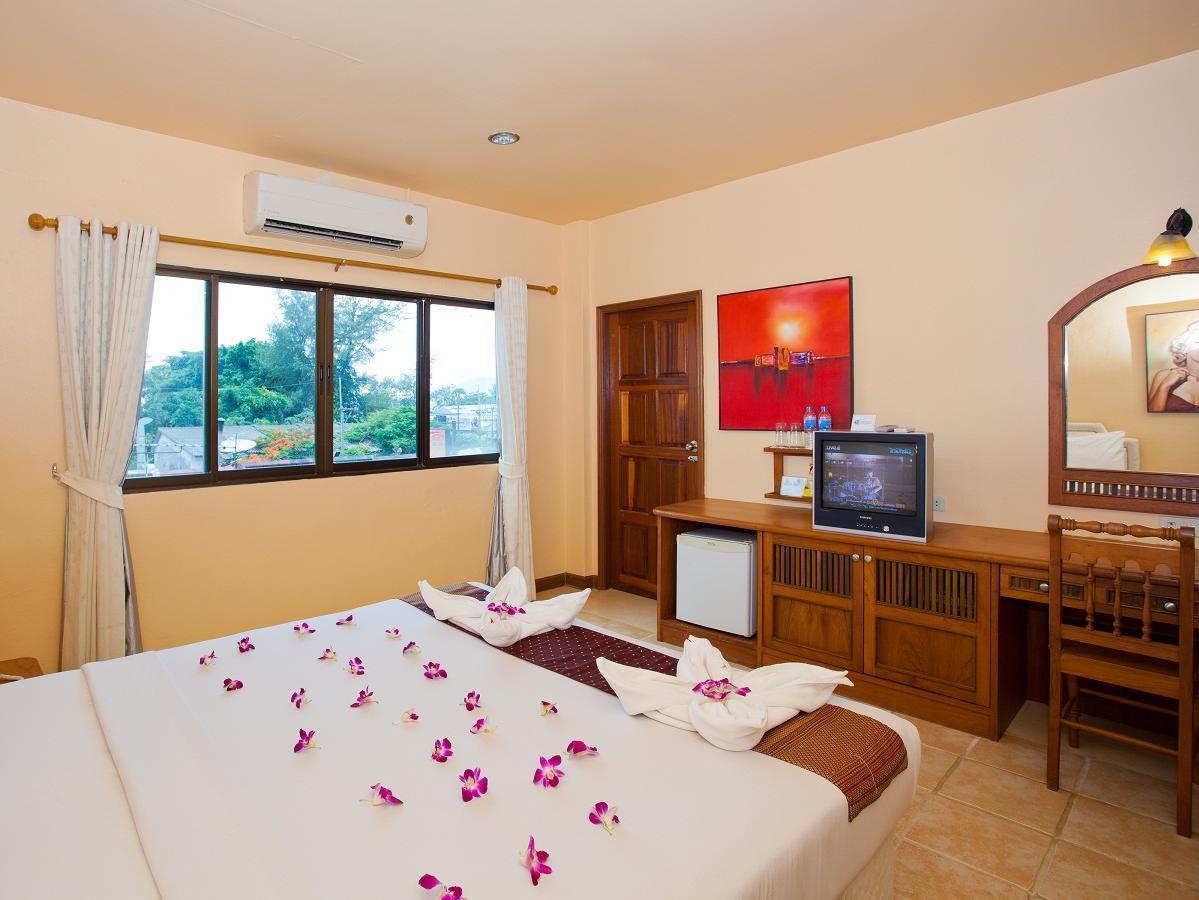 Bangla Star Hotel Phuket Ngoại thất bức ảnh