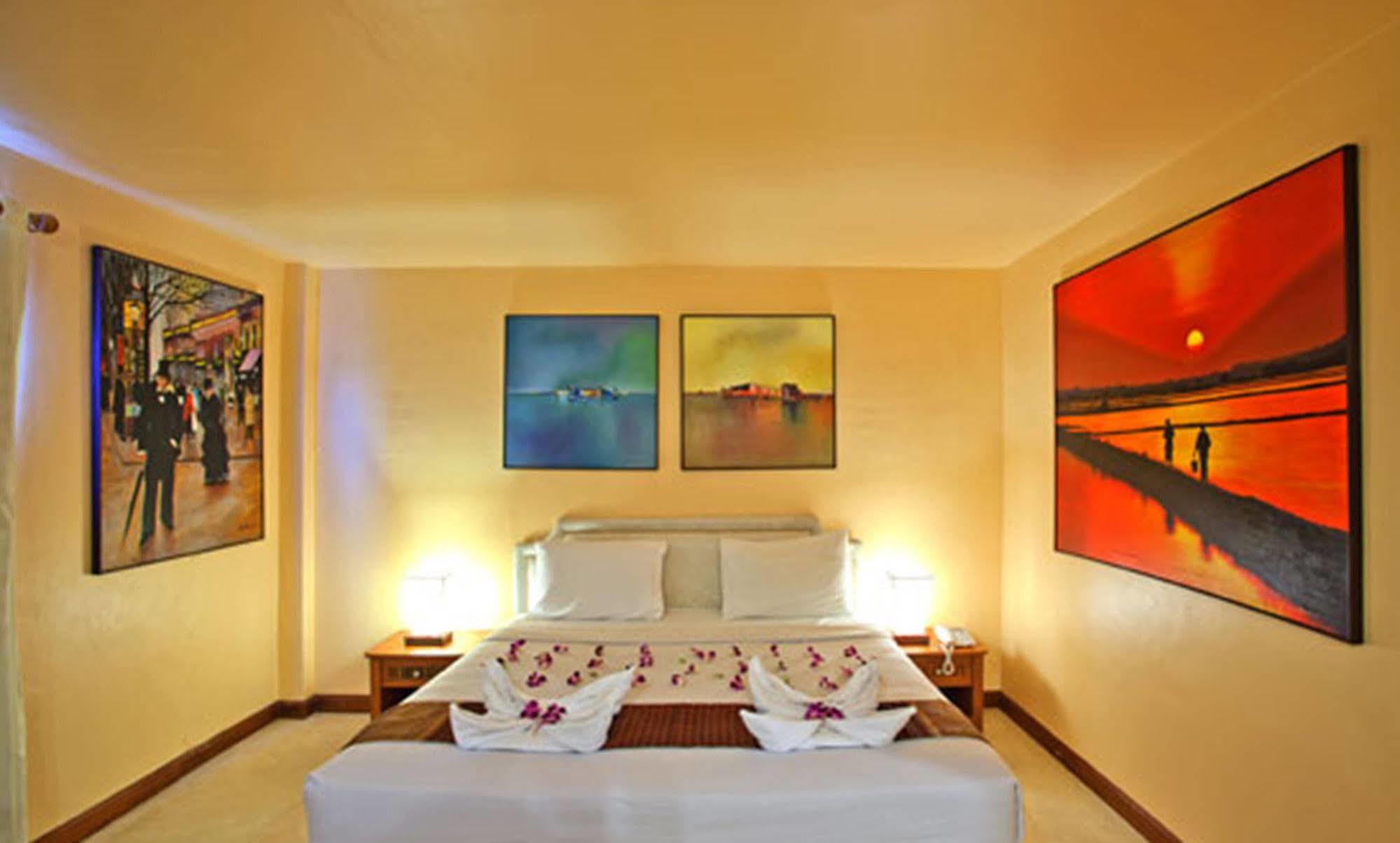 Bangla Star Hotel Phuket Ngoại thất bức ảnh