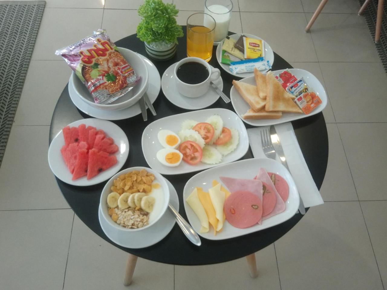 Bangla Star Hotel Phuket Ngoại thất bức ảnh